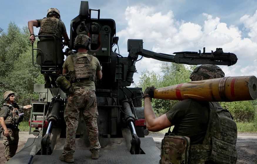 «Актеры получают гонорары, а бойцам еле собирают деньги. Может, на броню потратитесь?»: про СВО решили снять «комедию»