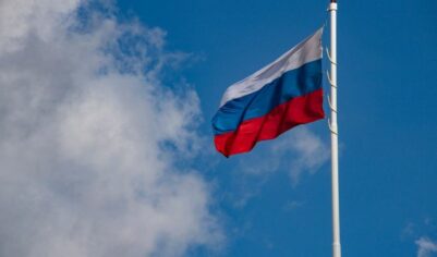 Алиев «бросил вызов РФ». Россиянам хотят выдавать бесплатное жилье. «Опомнитесь, господа чиновники!»: главное к 21:00