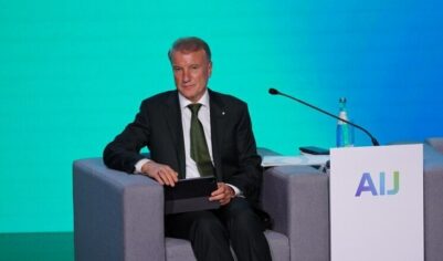 Герман Греф объяснил, как ИИ помог сократить неэффективные проекты и почему спрос на IT-специалистов будет расти