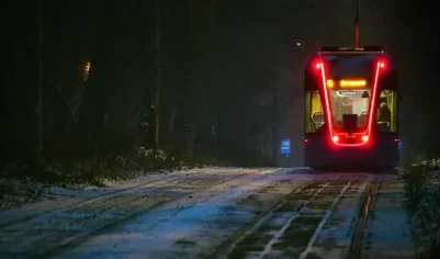 В Москве два человека попали под трамвай