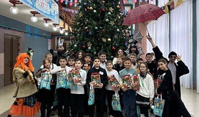 На Ставрополье больше 130 тысяч младшеклассников получат новогодние подарки