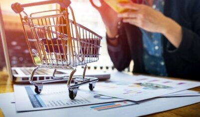 Сбер: маркетплейсы лишают офлайн-торговлю части выручки 