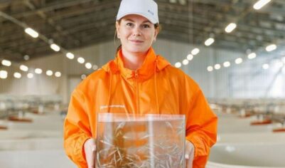 Более 1,3 млн мальков ценных рыб выпустили нефтяники в водоемы России в 2025 году