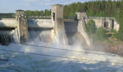 Перестали платить 53-летнюю дань: Россия расторгла энергетическое соглашение с Финляндией