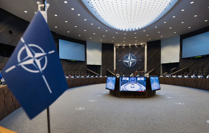 «НАТО распадётся на несколько "субблоков". Но нужна "жертва"»: на Украине предсказали будущее Альянса «НАТО распадётся на несколько "субблоков". Но нужна "жертва"»: на Украине предсказали будущее Альянса