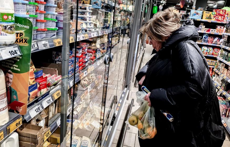 Невидимый налог или обман? Раскрыты уловки магазинов, которые лишают покупателей 1 трлн рублей: ЦГ Невидимый налог или обман? Раскрыты уловки магазинов, которые лишают покупателей 1 трлн рублей: ЦГ