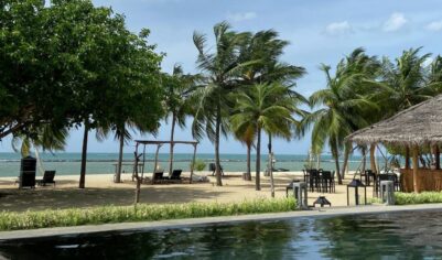 Россияне не могут покинуть Шри-Ланку из-за шторма — 56 местных погибли, 20 пропали без вести