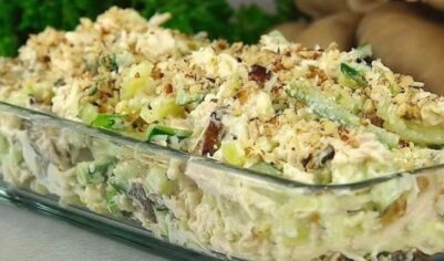 Забудьте про Оливье! Этот Новый салат вкуснее, а готовить его проще