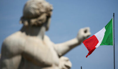 «Нетактичные заявления». Обрушение башни в Риме привело к дипломатическому скандалу с Москвой