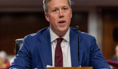 Стала известна цель визита министра армии США на Украину