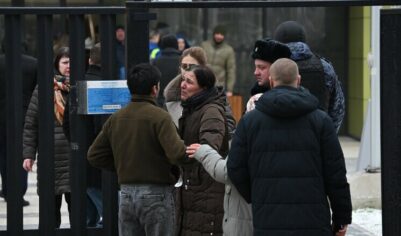 «Прикрывают пятую точку»: родители учеников Одинцовской школы, где произошла трагедия, обратились к Путину