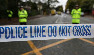 Полиция начала расследование убийства убитого кулаком у питейного заведения мужчины