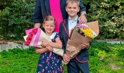 Сергей Лазарев привел дочку на съемки новогоднего шоу (видео)