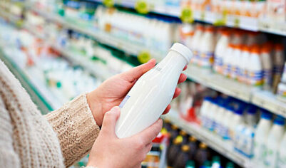 В России могут ввести штраф за продажу просроченных товаров с маркировкой