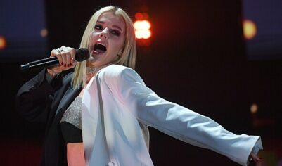 «На стадии депрессии»: Караулова рассказала о планах на Новый год