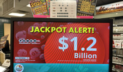 Джекпот в американской лотерее принес выигрыш на сумму почти в 2 миллиарда