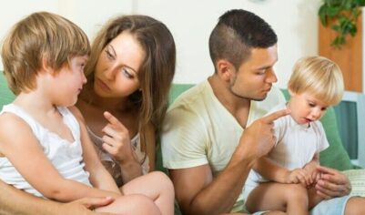 «Братья чуть не подрались, а тетя замучила расспросами про жениха»: россияне признались, за что не любят Новый год