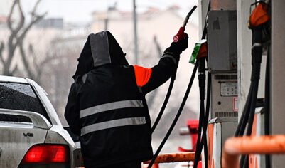 Вице-президент Петербургской биржи объяснил рост цен на бензин