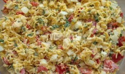 Салат из лапши быстрого приготовления Анаком с курицей вкусный рецепт с фото пошагово и видео