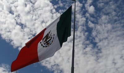 «Известия»: Россия ответит на возможное повышение тарифов Мексикой