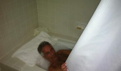 Голые тела с цитатами из «Лолиты», Билл Гейтс с девушками и паспорта россиянок: в США опубликовали новые фото из архива Эпштейна (ФОТО)