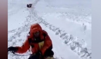 Девушка, брошенная парнем на вершине австрийской горы, погибла из-за переохлаждения