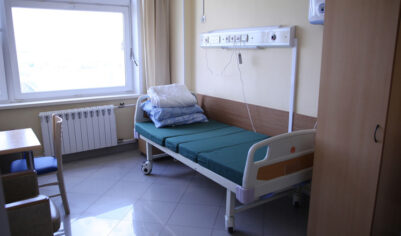 82-летнюю Супербусю из Ейска прооперировали: выяснились подробности состояния звезды Интернета