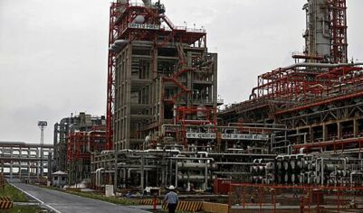 Названы заменяющие российскую нефть для Индии поставщики