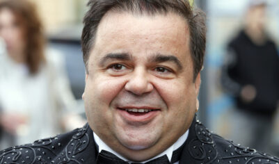 «Мое дело – оплатить»: актер Сергей Рост снова женится