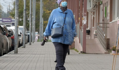 Маски для лица названы «неадекватными»: надо заменять на респираторы