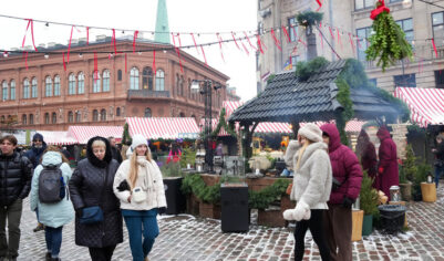 Высокая инфляция и дорогая жизнь опустошают кошельки в странах Балтии