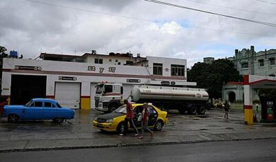 Стало известно о больших проблемах с нефтью на Кубе