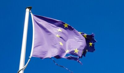 Загон напыщенных бюрократов: почему Евросоюз так и не стал экономическим супергигантом