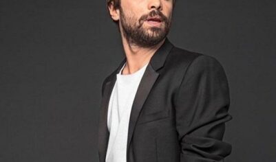 Илья Глинников в первый раз показал своего ребенка