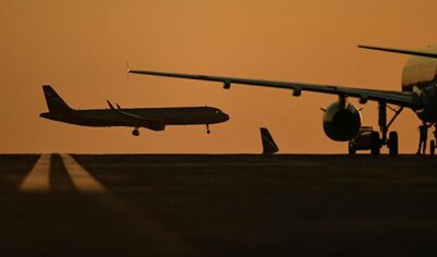 Росавиация: в аэропортах Домодедово и Жуковский ввели ограничения на полеты