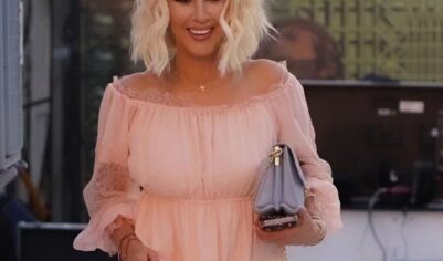 Лера Кудрявцева бросившая семью не хочет возвращаться из отпуска в Россию (видео)