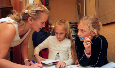 Нашел правильный ответ — уже молодец: по кому ударит запрет «решебников» для школьников