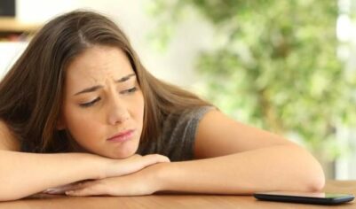 Исчез без объяснений: что такое гостинг в отношениях и как на него реагировать