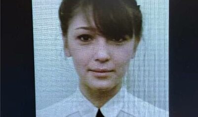 Анастасия Ивлеева показала внешность на фото из читательского билета 2009 года