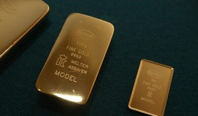 Золото впервые в истории подорожало почти до 5 тысяч долларов за тройскую унцию