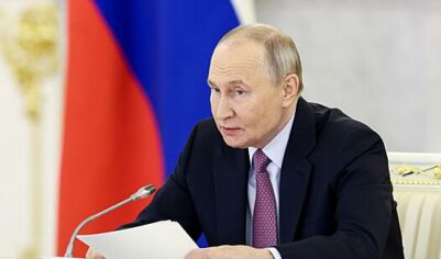 Путин: отношения России и Киргизии находятся на высоком уровне