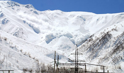 Туристам рассказали, как в Сочи борются с возможным сходом лавины