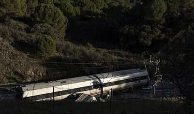 El Mundo: число жертв при сходе скоростных поездов в Испании достигло 42