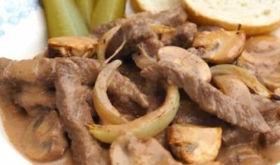 Классический бефстроганов с грибами вкусный рецепт с фото пошагово и видео