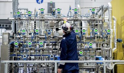 Запасы газа в подземных хранилищах Европы опустились ниже 50%