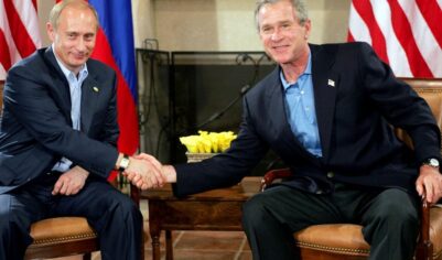 «Я полностью с вами»: США раскрыли детали разговора Путина и Буша за день до войны в Ираке