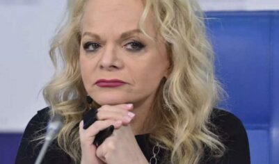 Адвокат Лурье заявил о странном поведение Долиной при передаче жилья