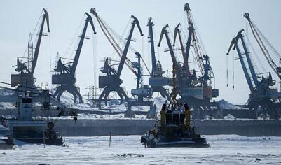 В России не смогли увеличить перевозки по Северному морскому пути