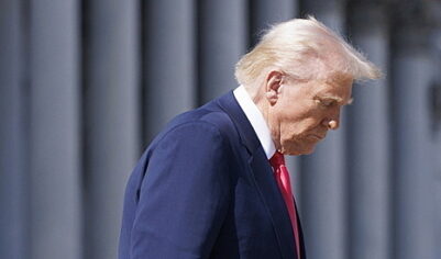 Трамп потерял мощный рычаг влияния из-за решения ВС США по пошлинам