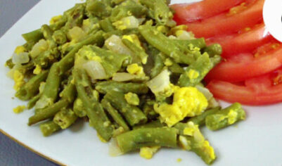 Стручковая фасоль с яйцом на сковороде вкусный рецепт с фото пошагово и видео